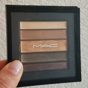 Mac Veluxe Pearlfusion Shadow